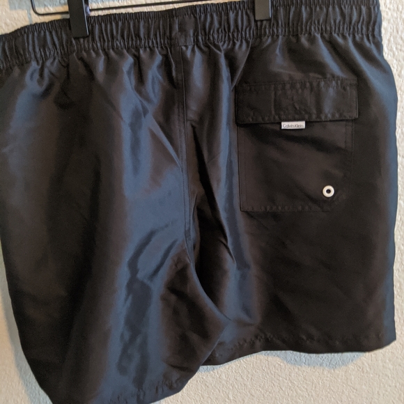 NWT Calvin Klein Swim Trunks Black Size Large MSRP - Picture 8 of 9